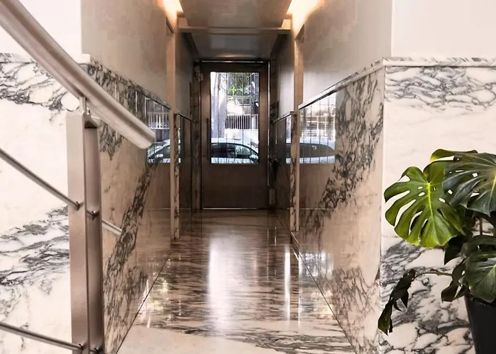 Condesa Amsterdam C Stylish 1 Bedroom, 1 Bathroom Gem On Amsterdam Avenue Сasa de vacaciones *