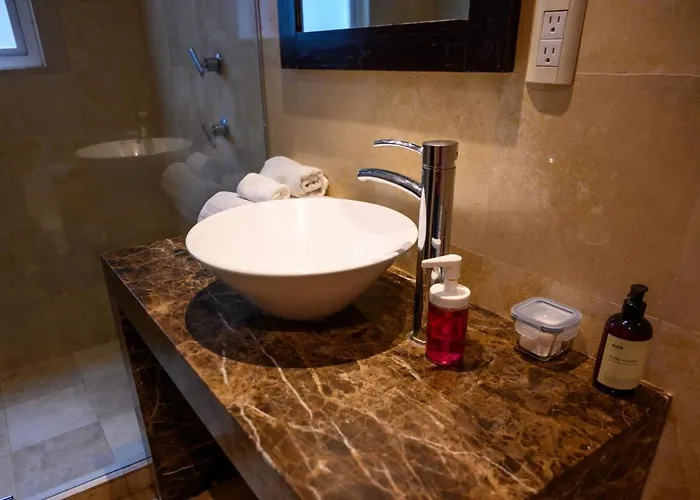 Сasa de vacaciones Condesa Amsterdam C Stylish 1 Bedroom, 1 Bathroom Gem On Amsterdam Avenue